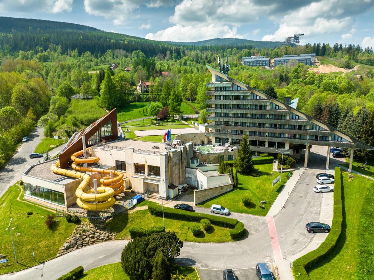 Interferie Aquapark Sport Hotel Malachit Świeradów-Zdrój Esterno foto